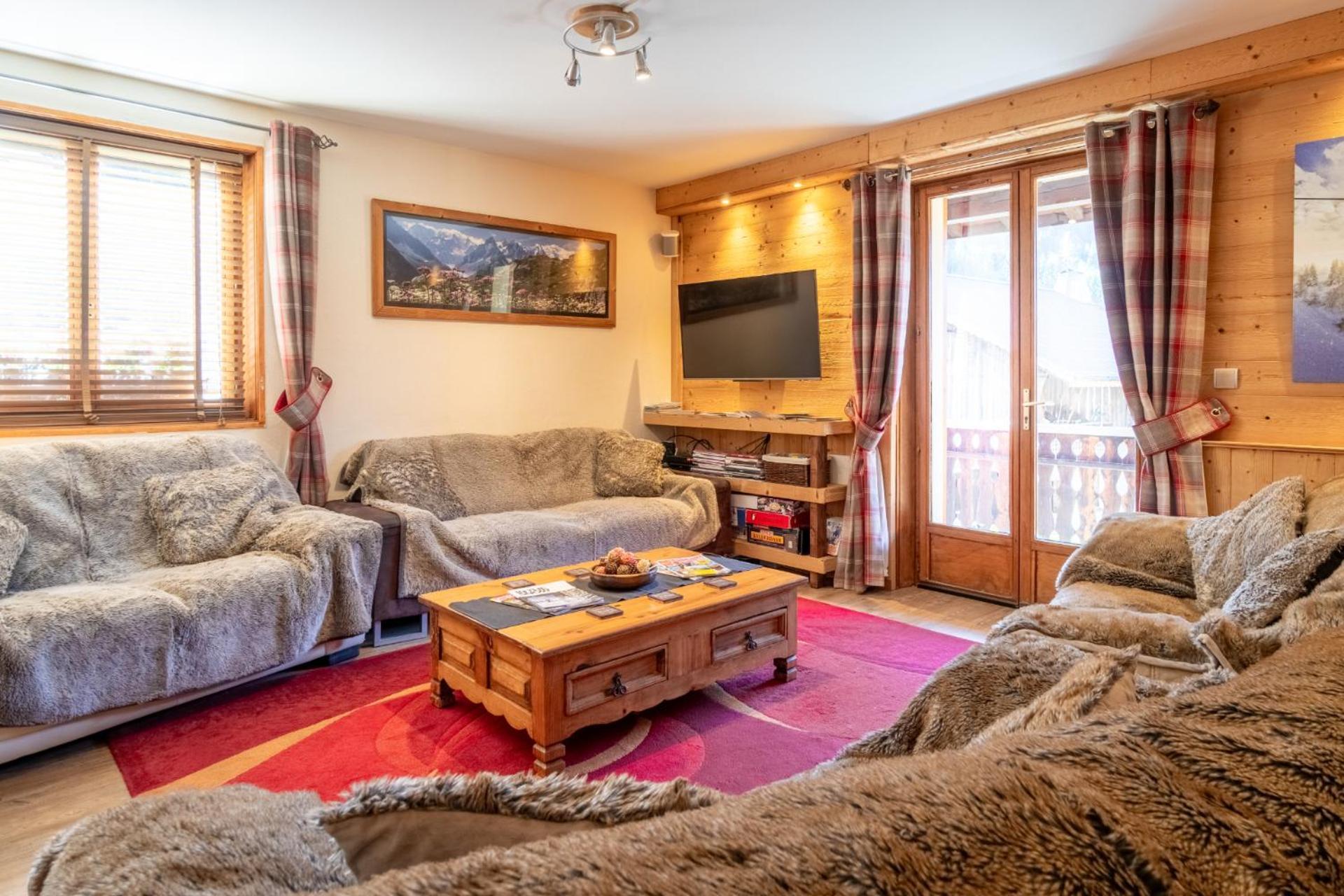 Chalet Aventure B&B เลส์เฌต์ ภายนอก รูปภาพ